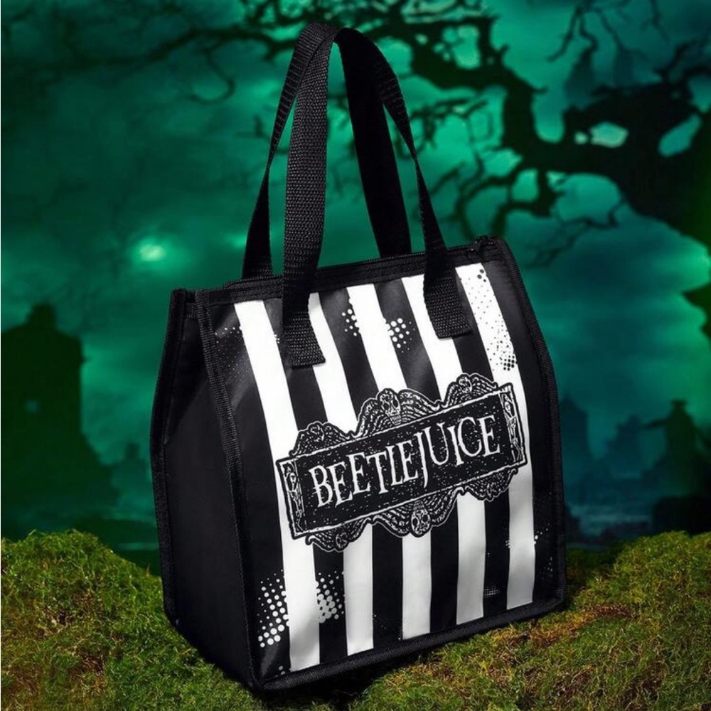Beetlejuice Black & White Insulated Lunch Bag NEW 🏷️